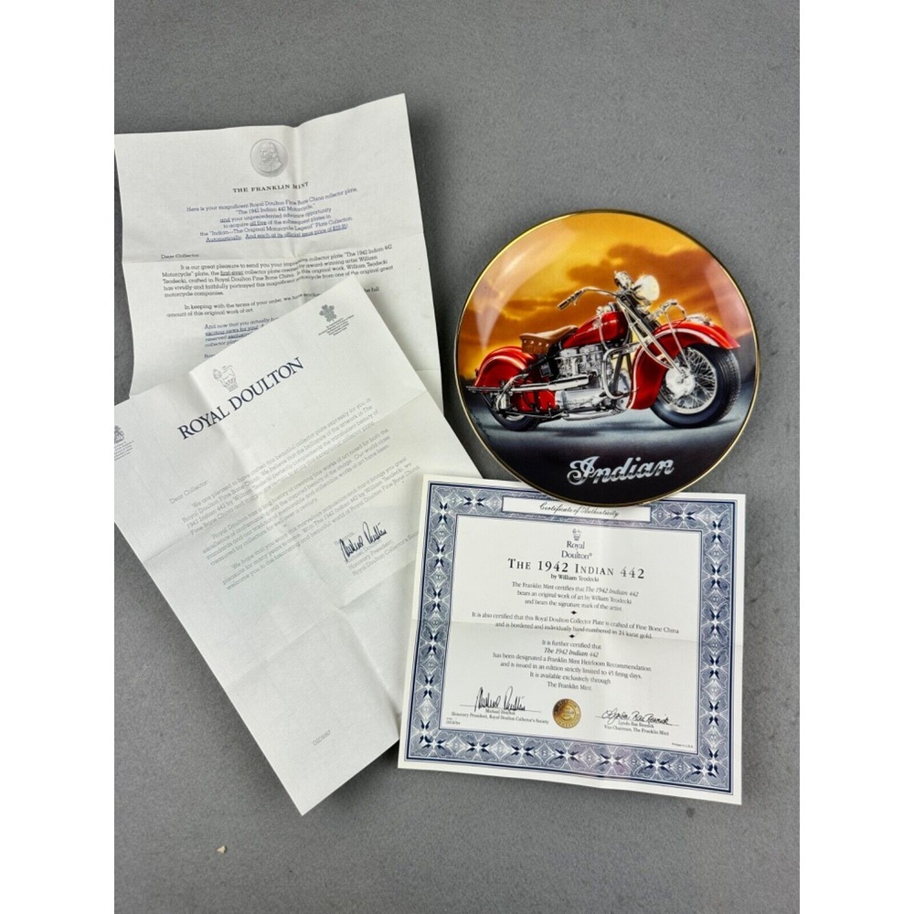 Royal Doulton The 1942 Indian 442 Collector Plate‎ The Franklin Mint 8" COA